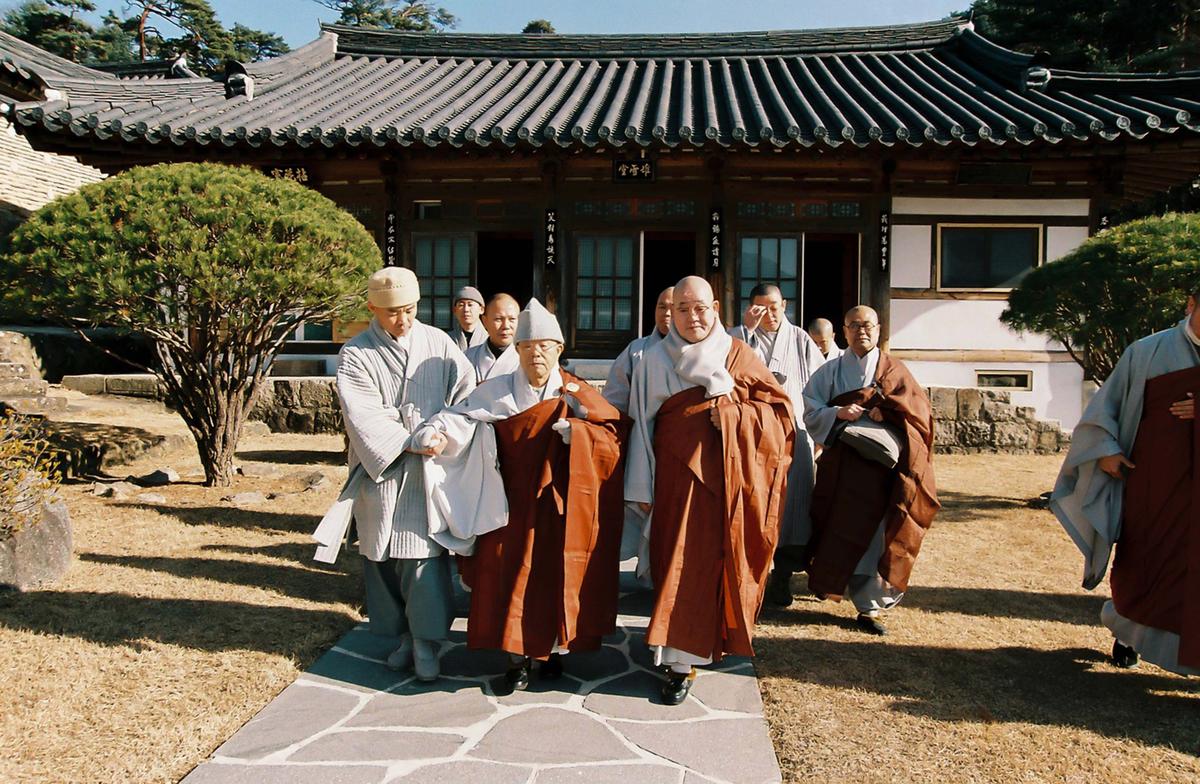 스님들