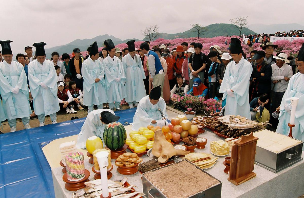 황매산 철쭉제단