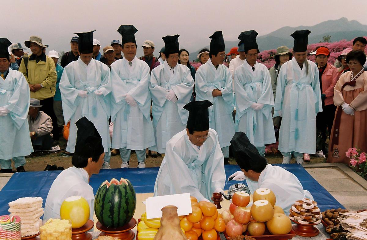 황매산 철쭉제단