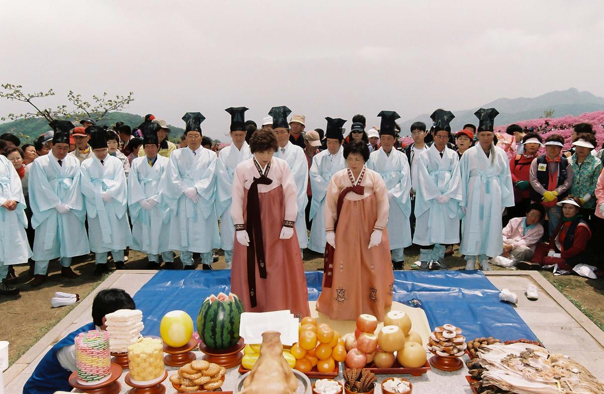 황매산 철쭉제단