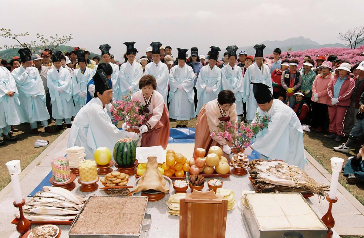 황매산 철쭉제단