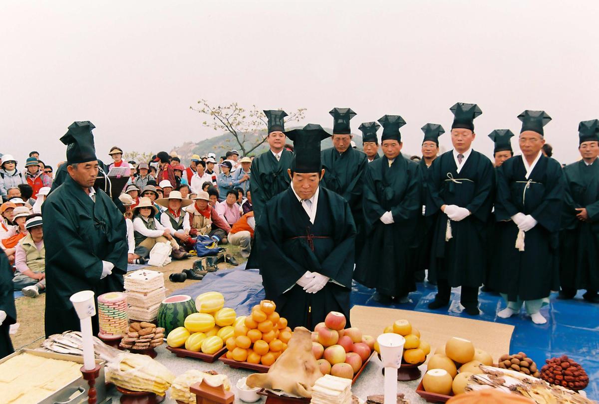 2003 황매산 철쭉제단
