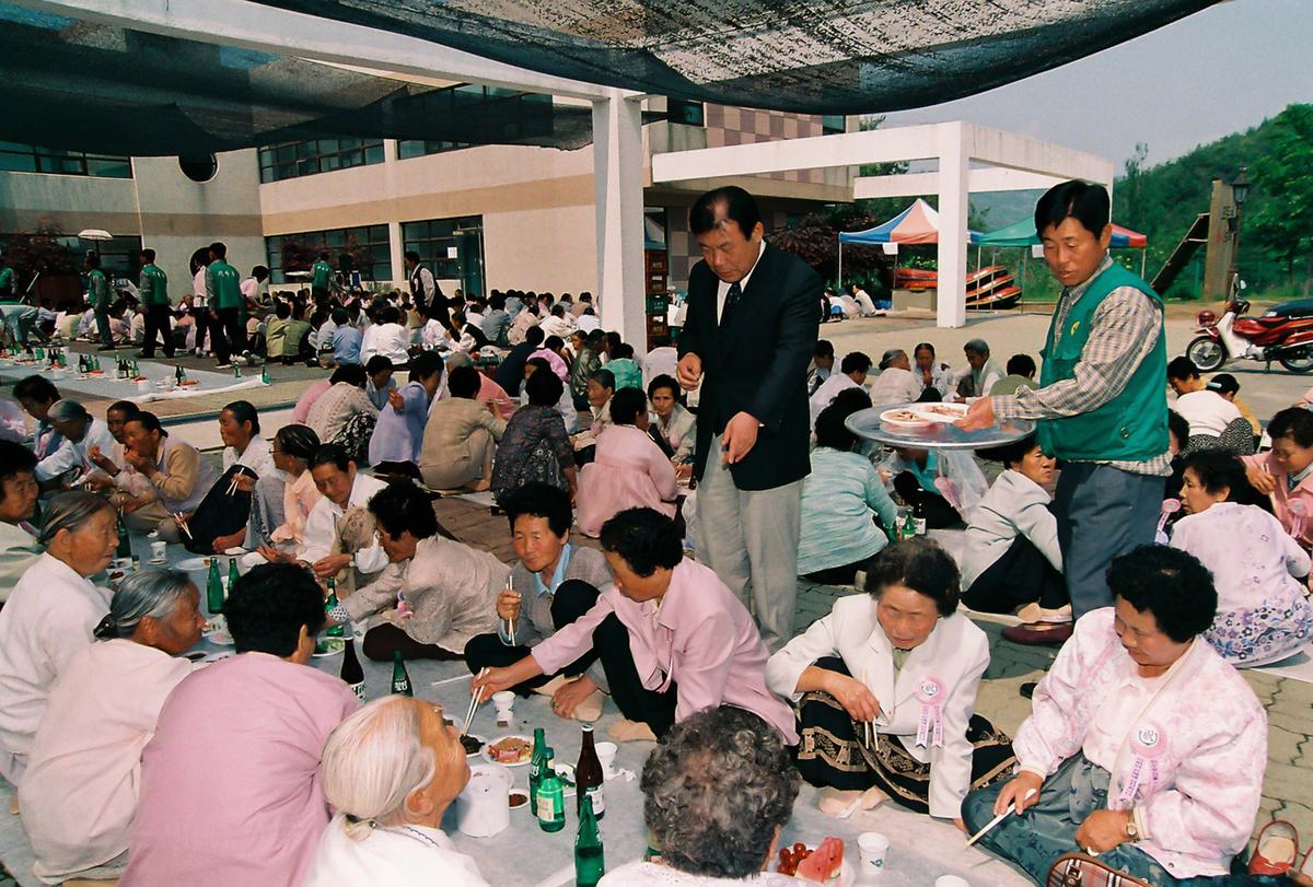 초계면 경로 위안잔치