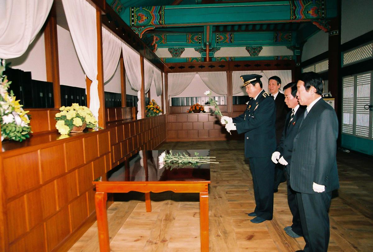추모제