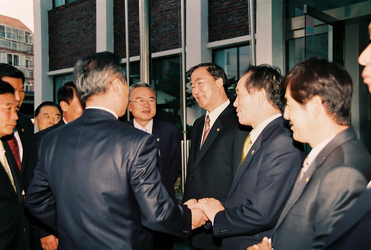 수재위문품