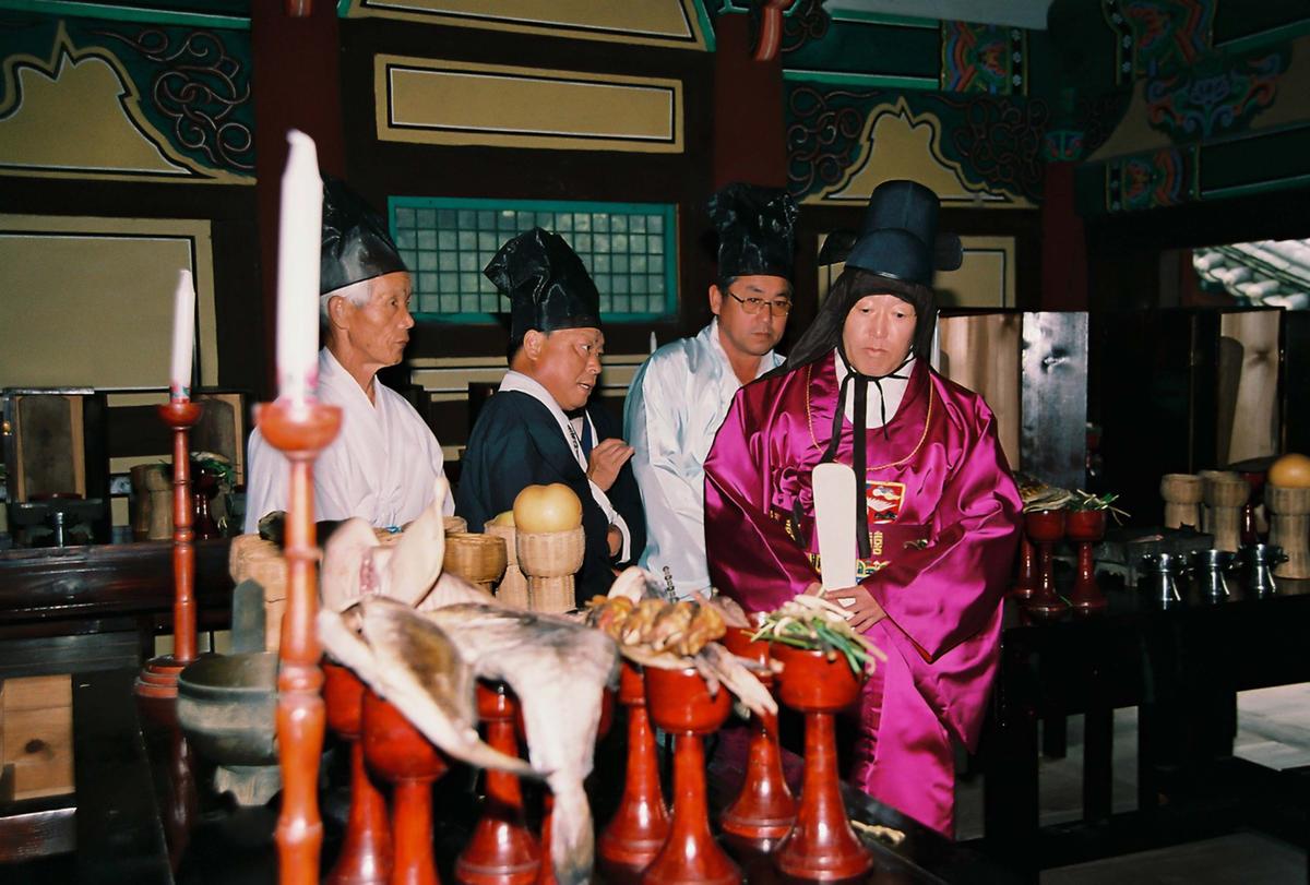 정례조회