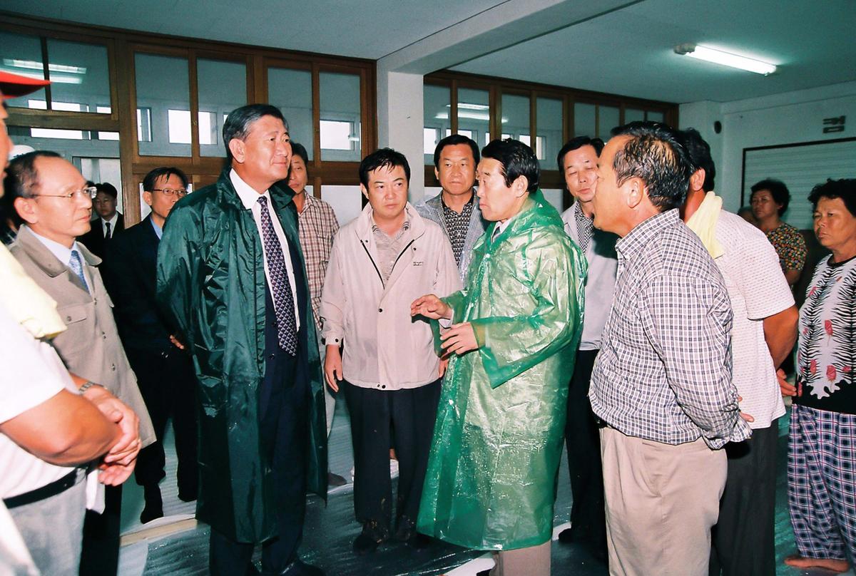 방문