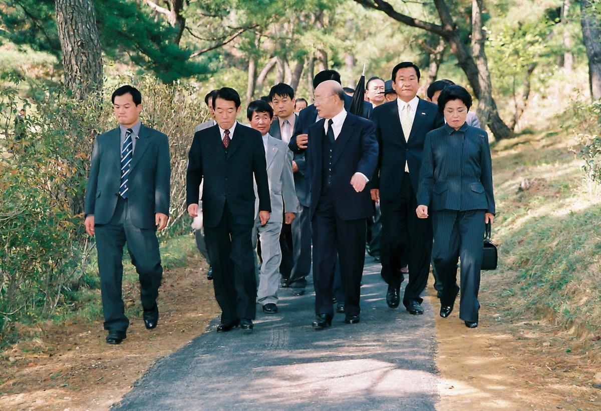 전두환 전대통령 고향방문