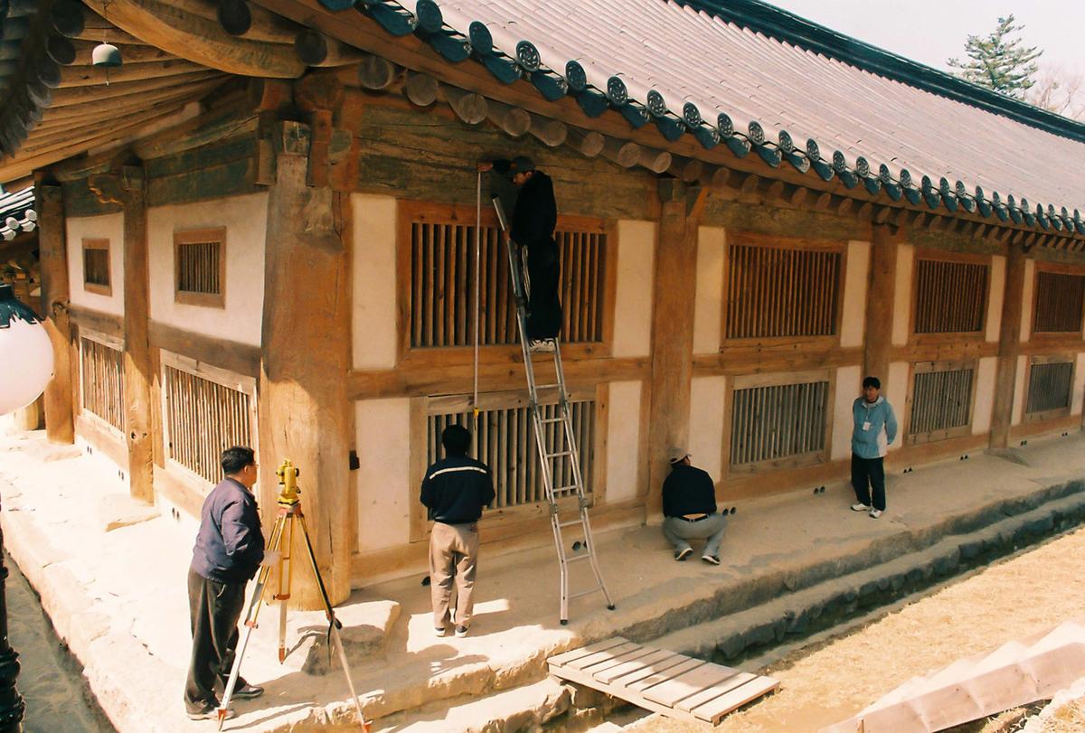 사찰보수
