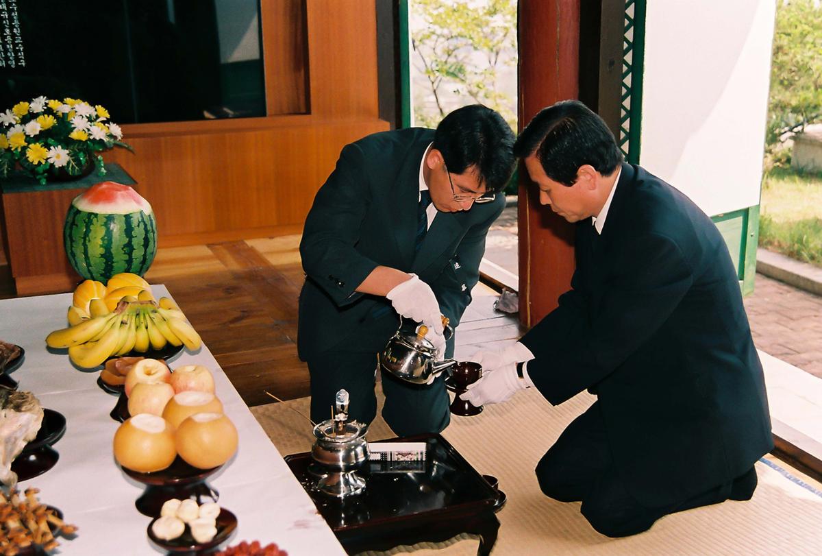 추모제