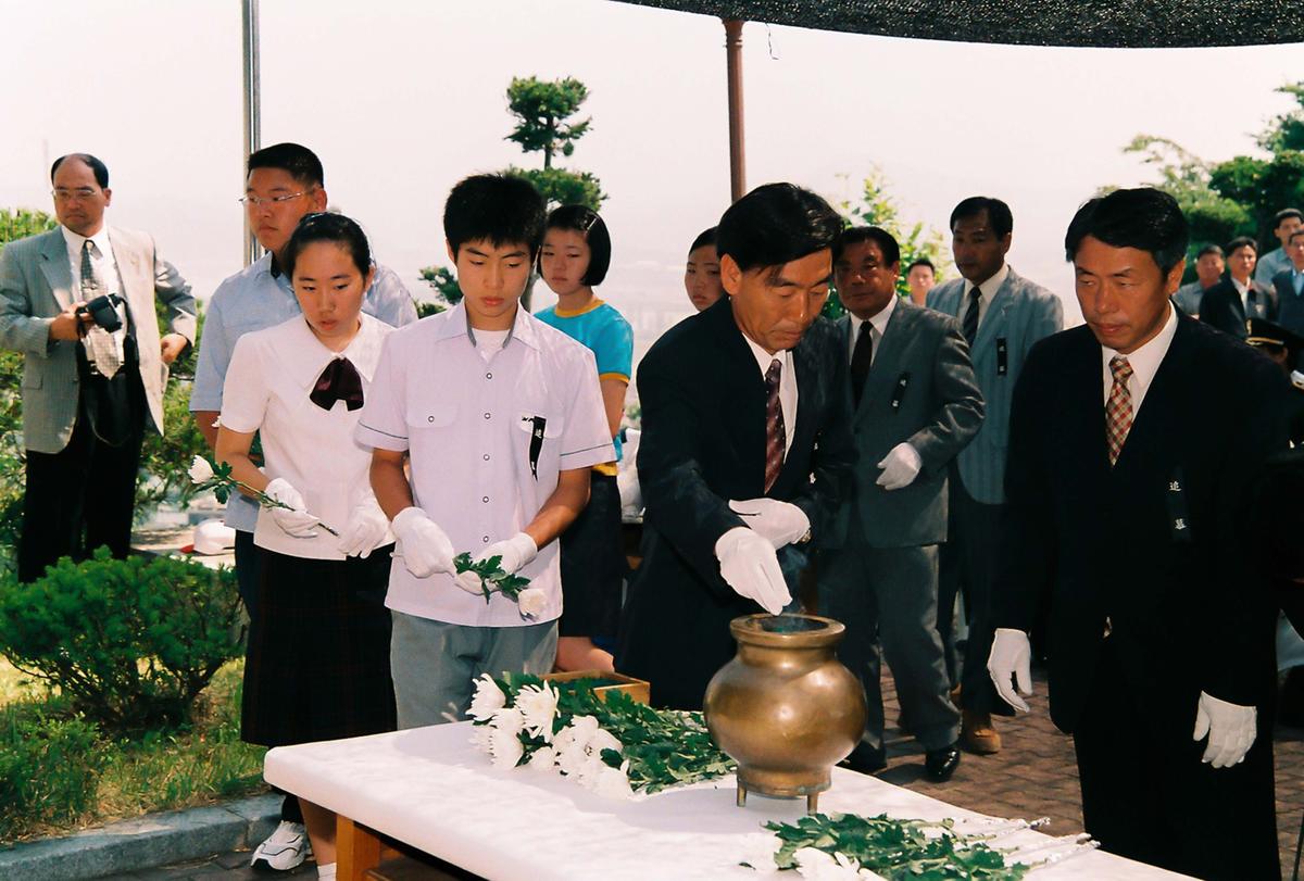 추모제