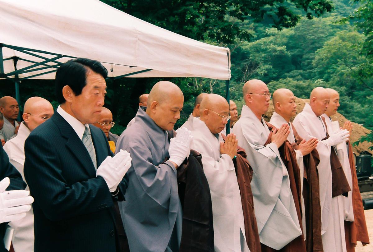김영환장군 팔만대장경 수호공적비 제막식