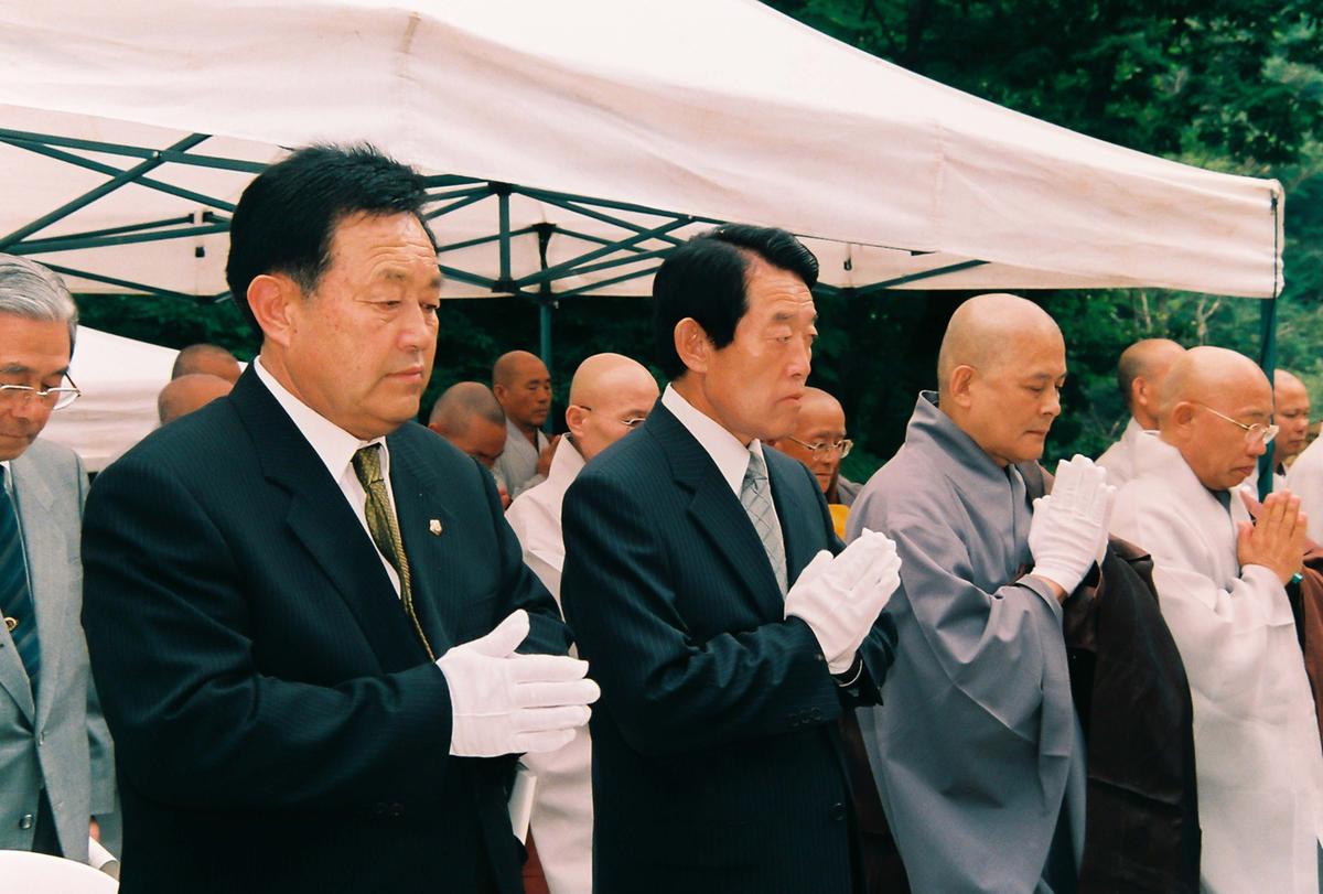 김영환장군 팔만대장경 수호공적비 제막식