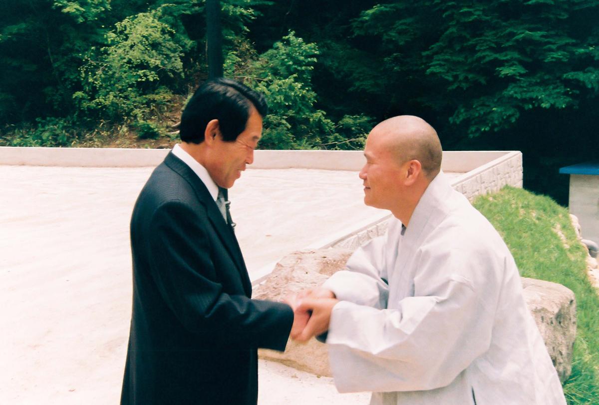김영환장군 팔만대장경 수호공적비 제막식