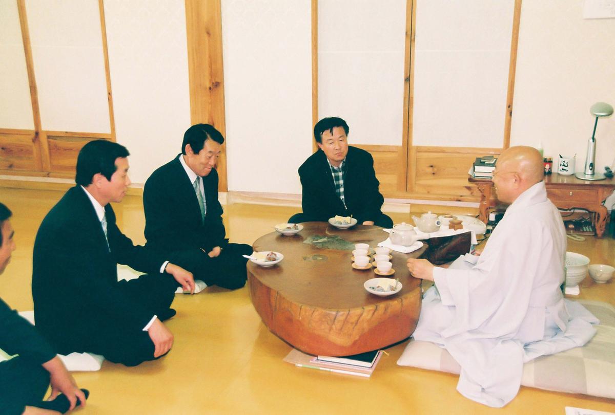 김영환장군 팔만대장경 수호공적비 제막식