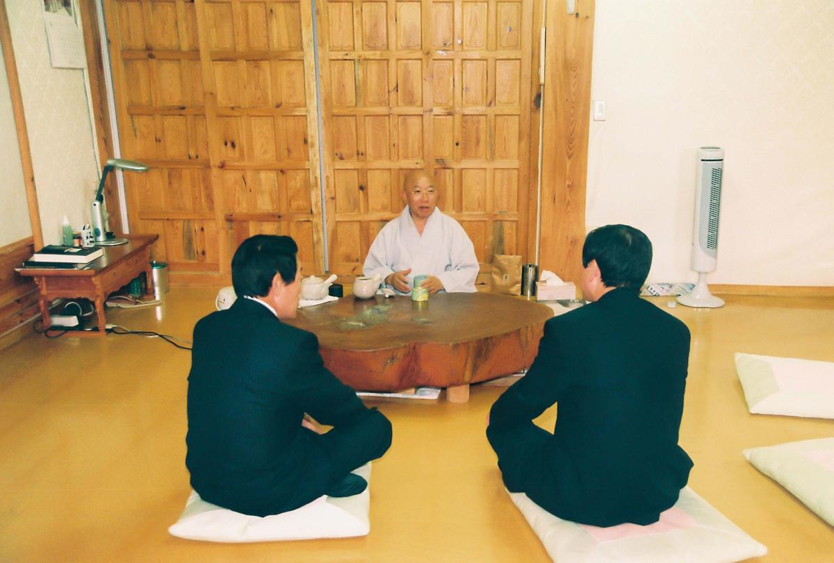 김영환장군 팔만대장경 수호공적비 제막식