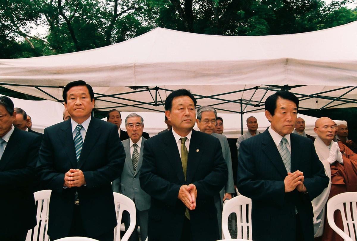 김영환장군 팔만대장경 수호공적비 제막식