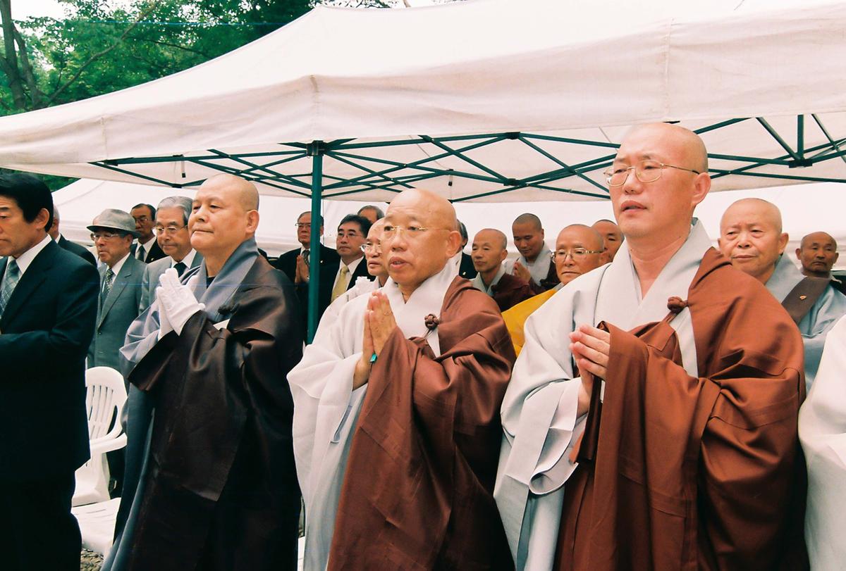 김영환장군 팔만대장경 수호공적비 제막식