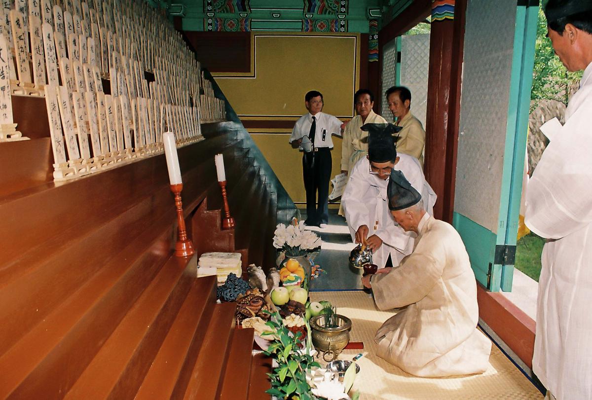 추모제