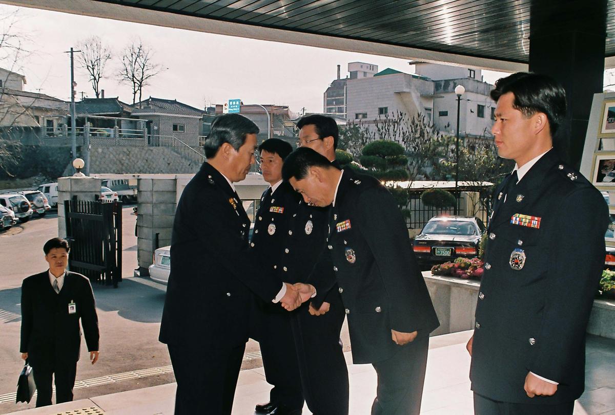 인물