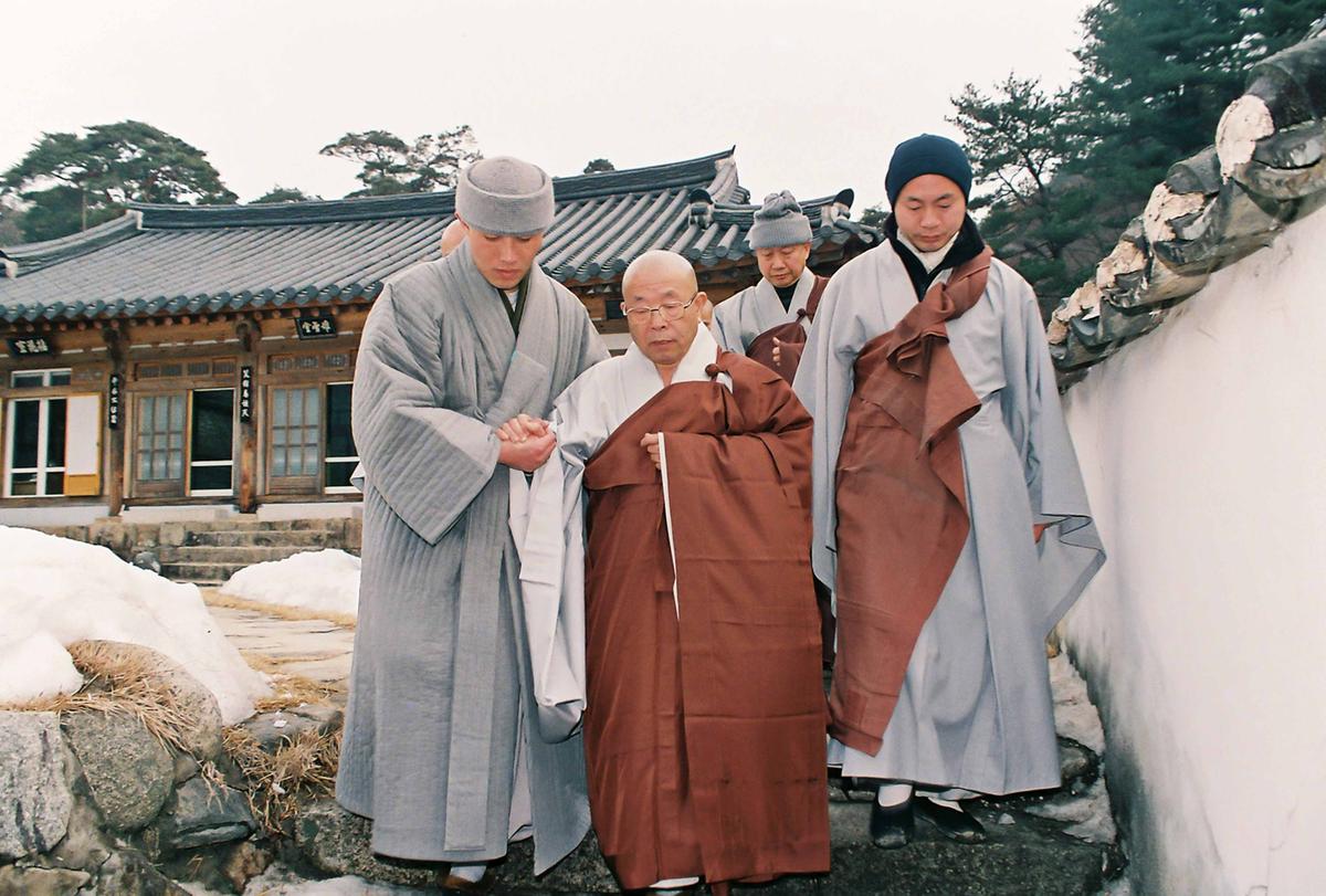 사찰