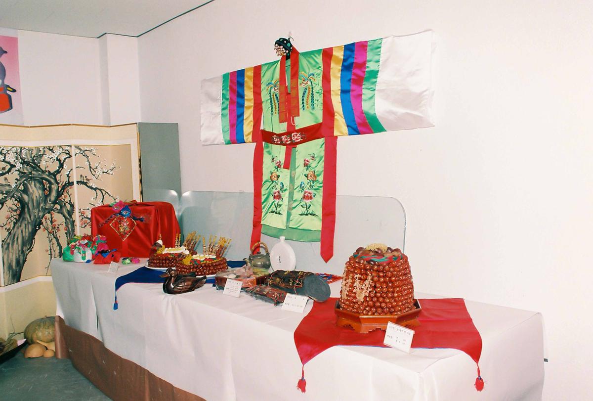 사군자 작품.혼례음식 전시