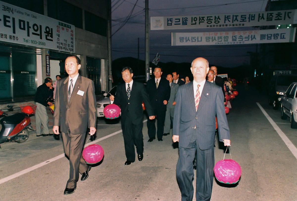 새 합천군기 개양식