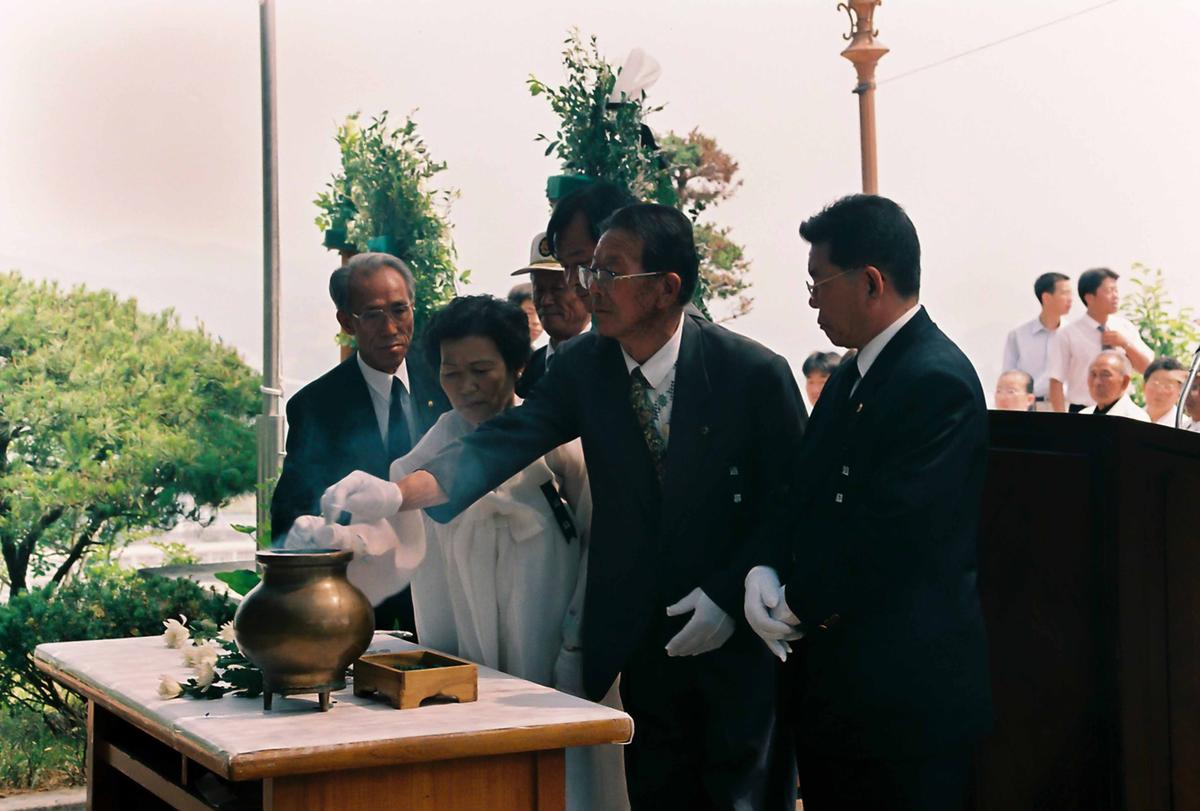 추모제