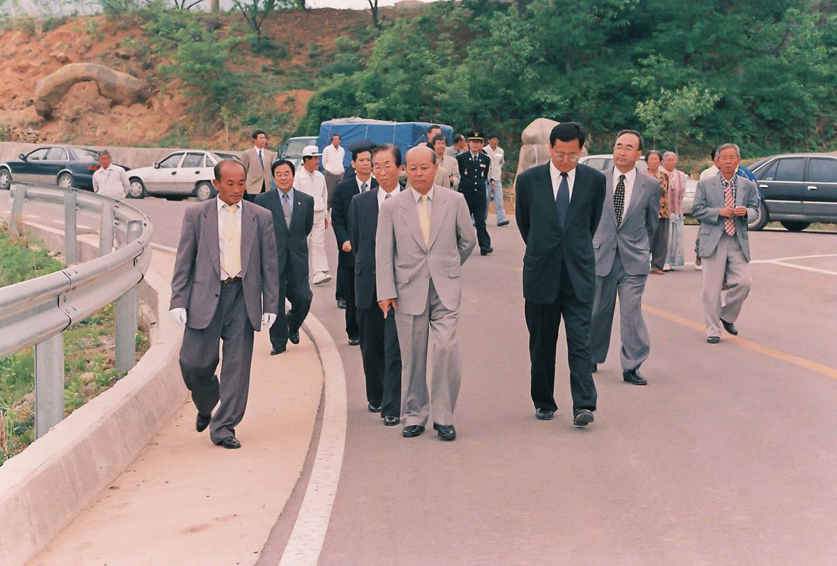 99 범죄없는 마을 현판식