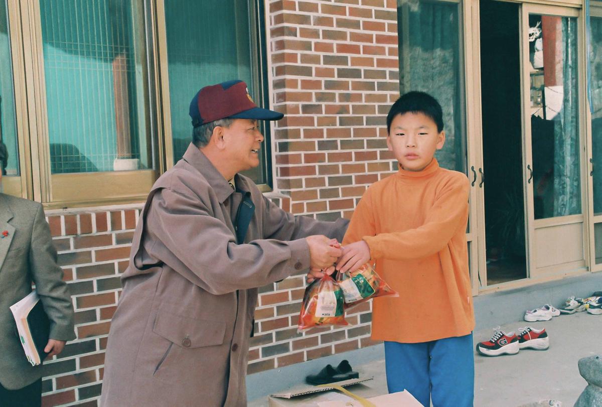 위문품