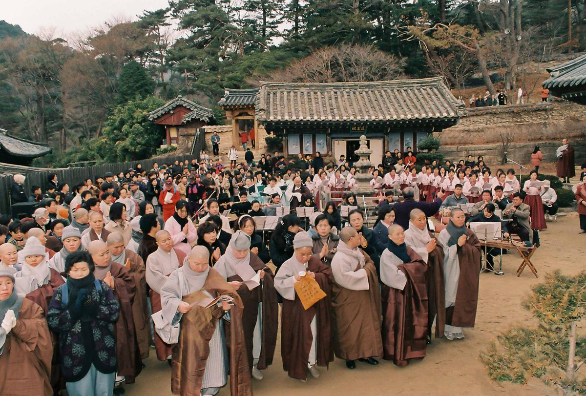 동곡당 일타 대종사 49재 봉행