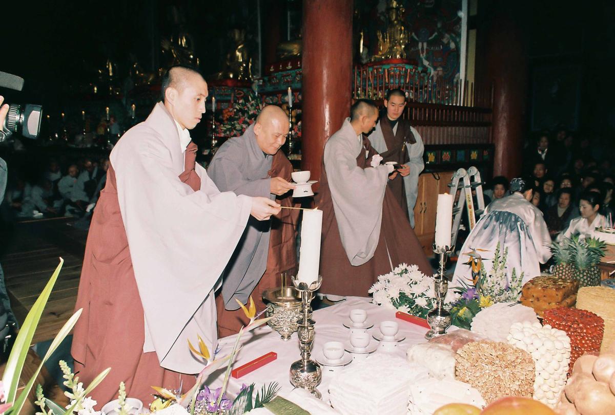 동곡당 일타 대종사 49재 봉행