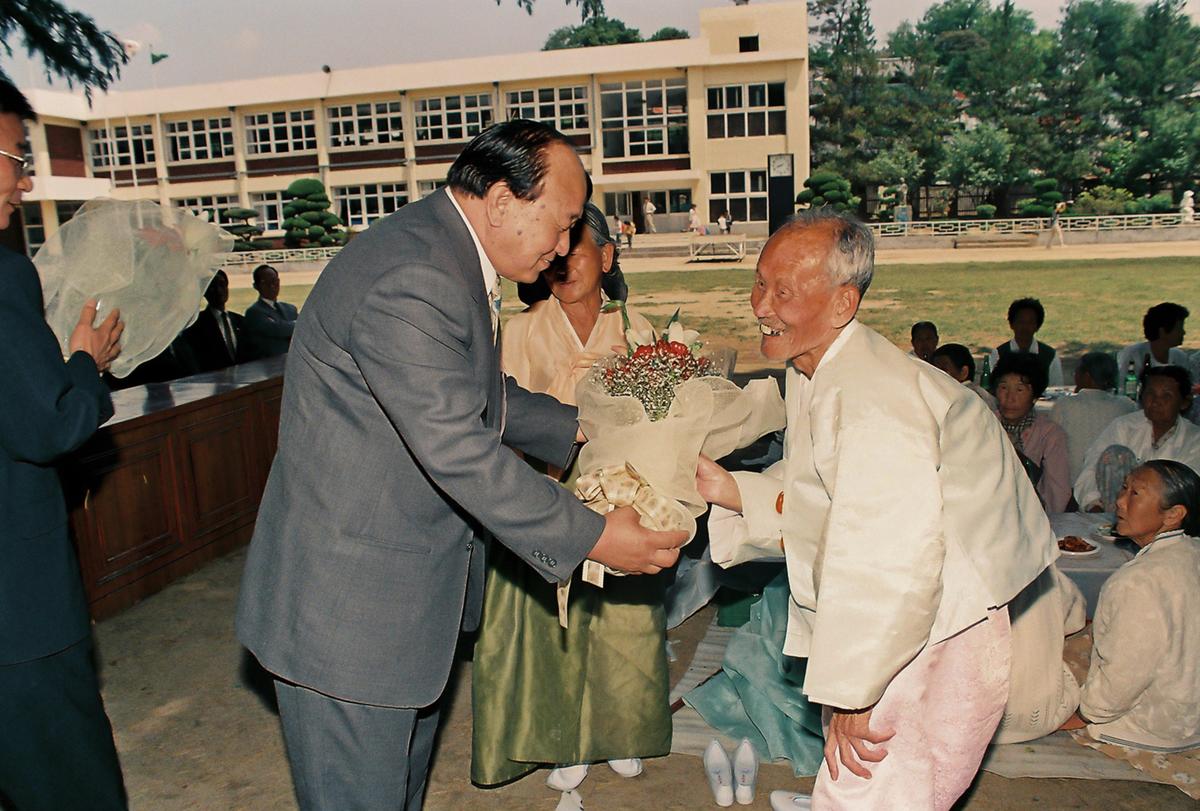 2000 쌍책면 경로위안잔치