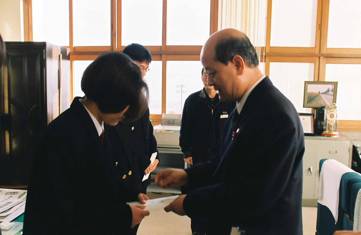 수여