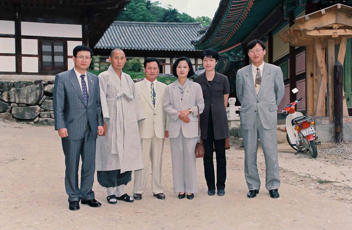 사찰