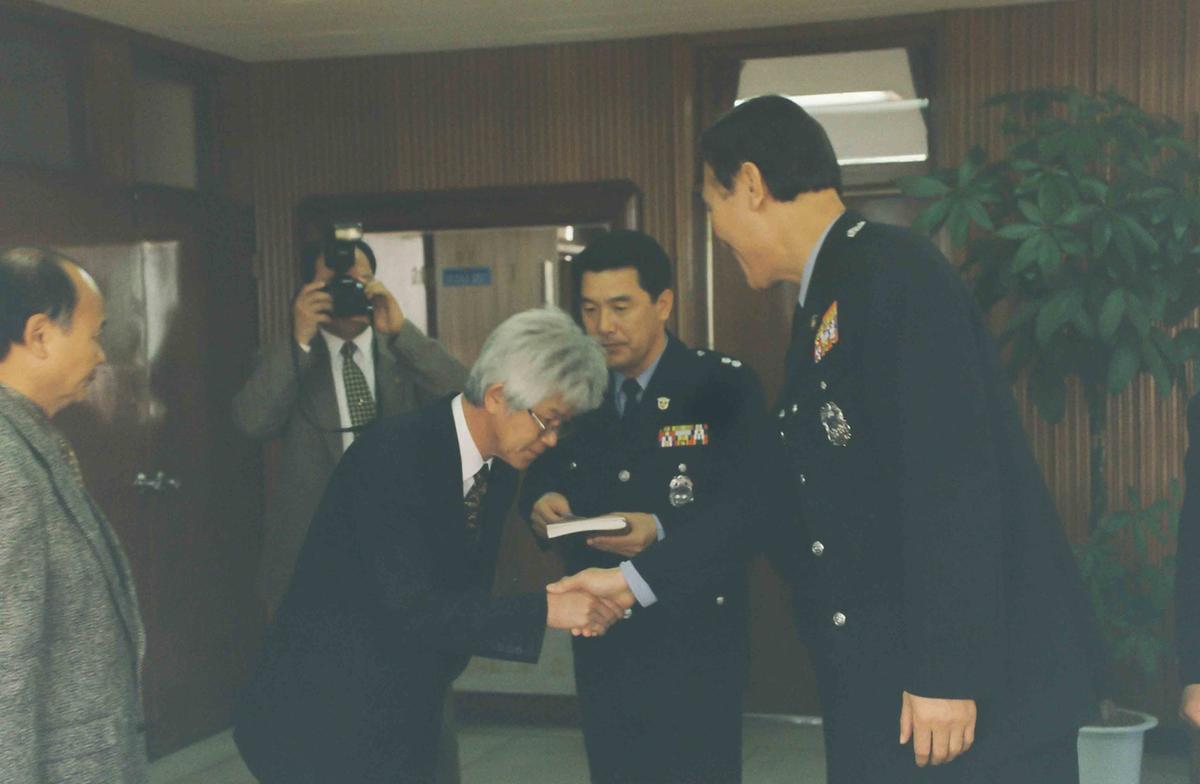 인물