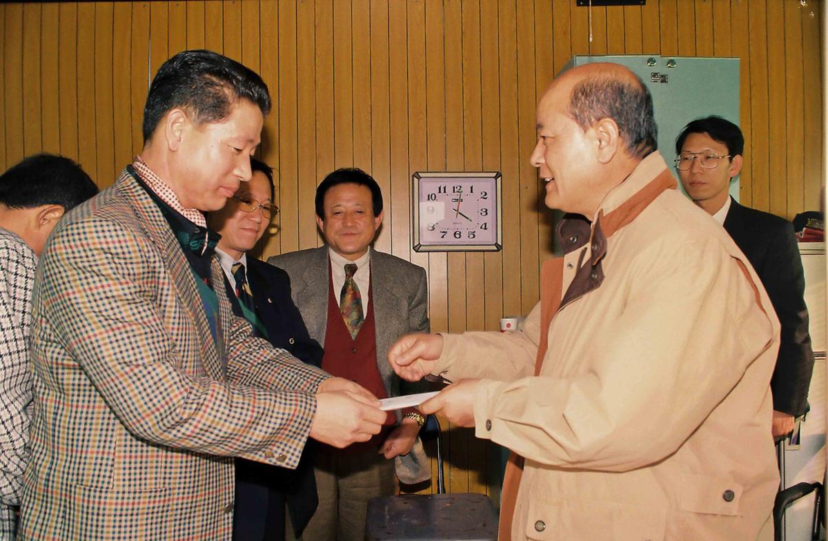 정례조회