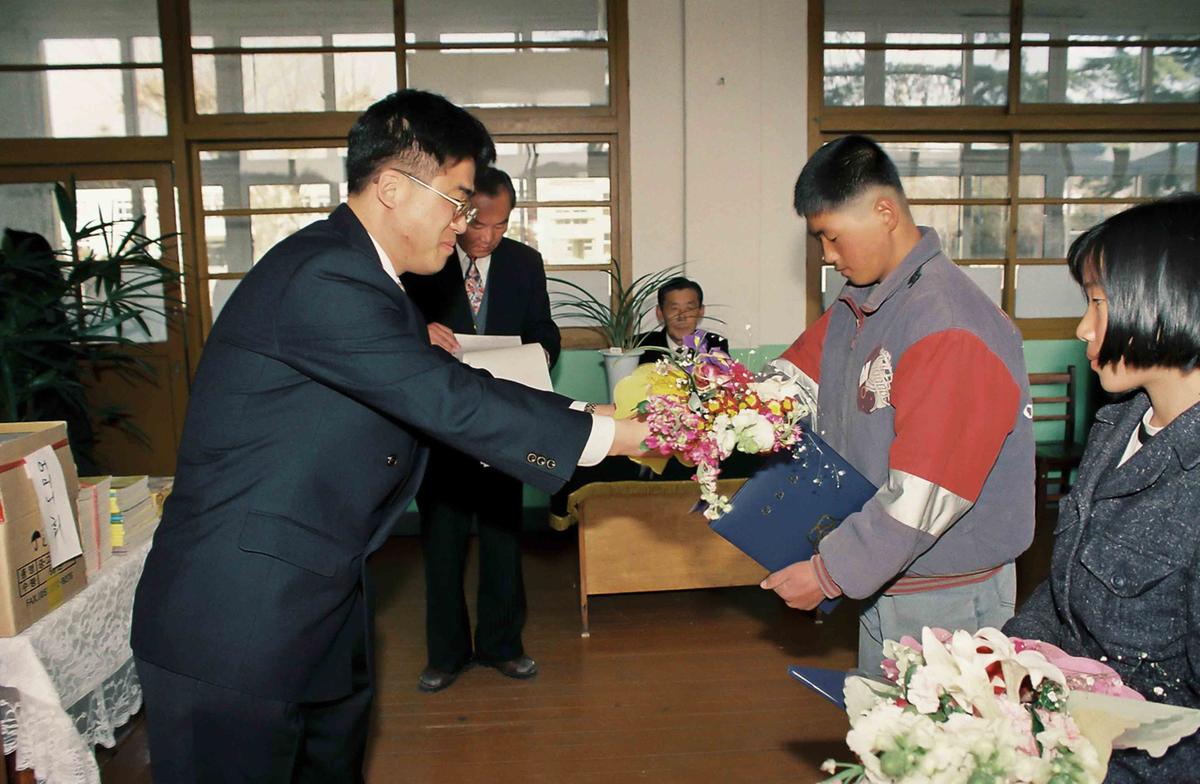 제65회 졸업장 수여식