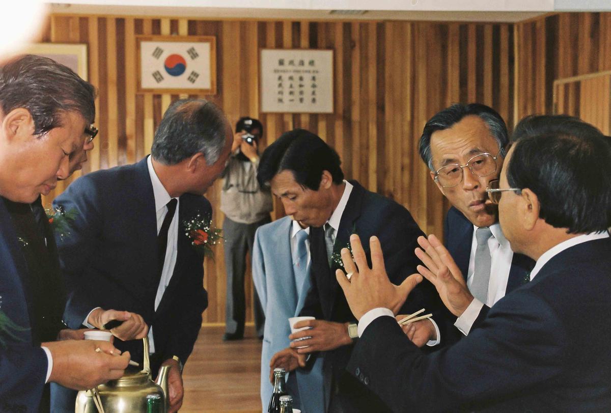 농민훈련시설준공