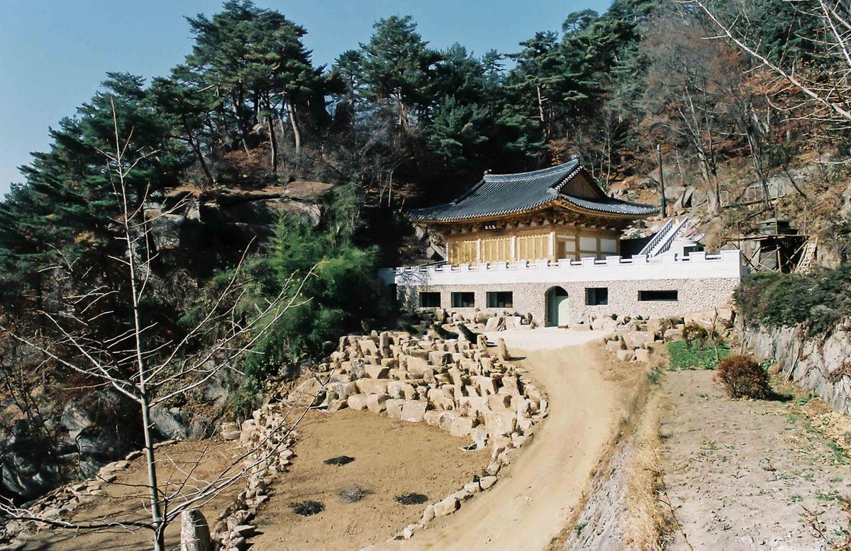 사찰