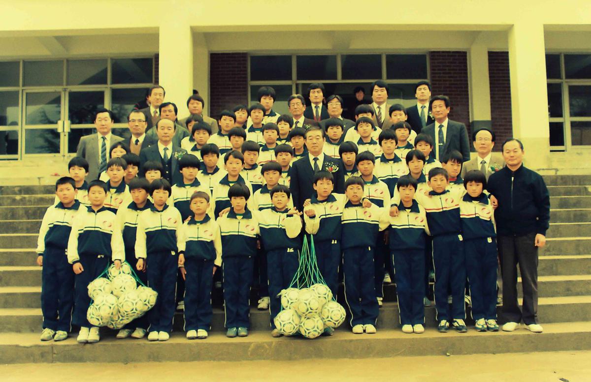 합천국민학교 축구부창단