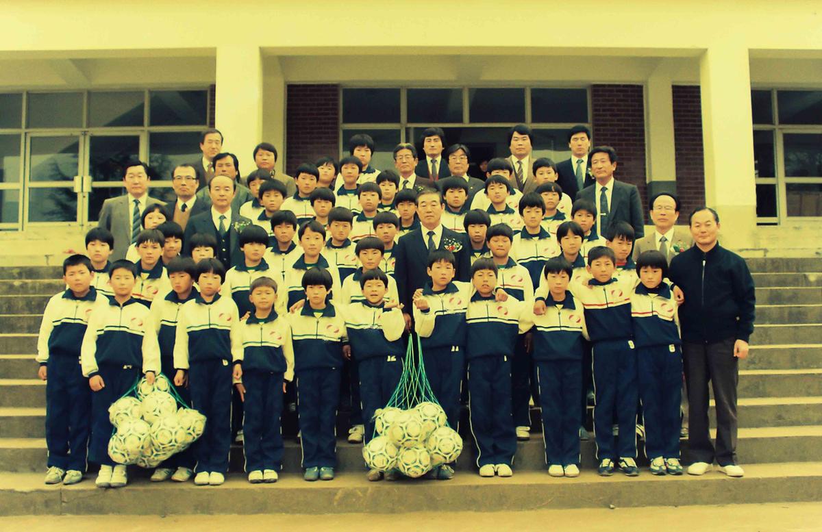 합천국민학교 축구부창단