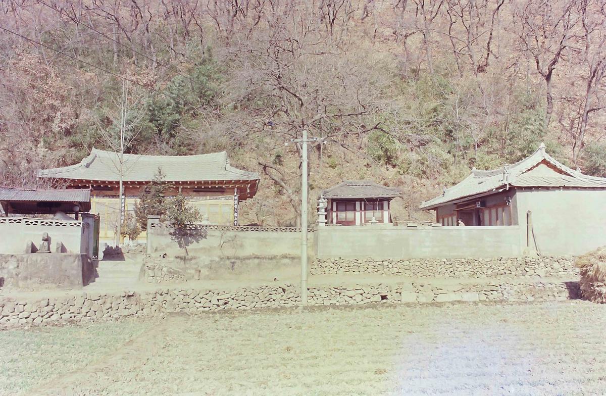 사찰