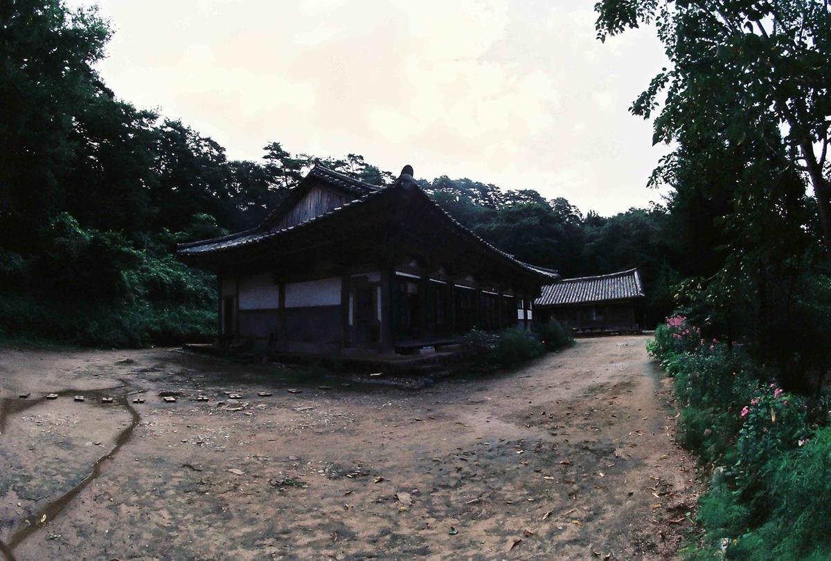 사찰