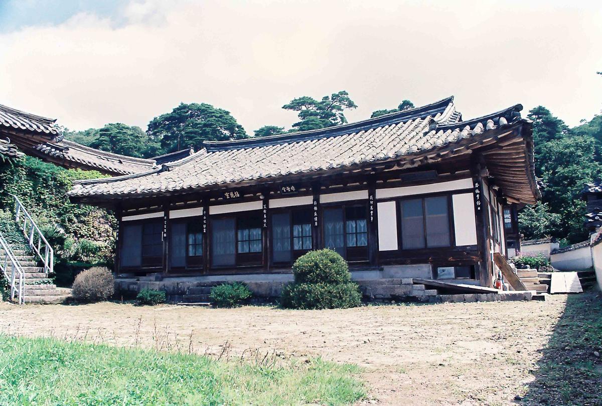 사찰