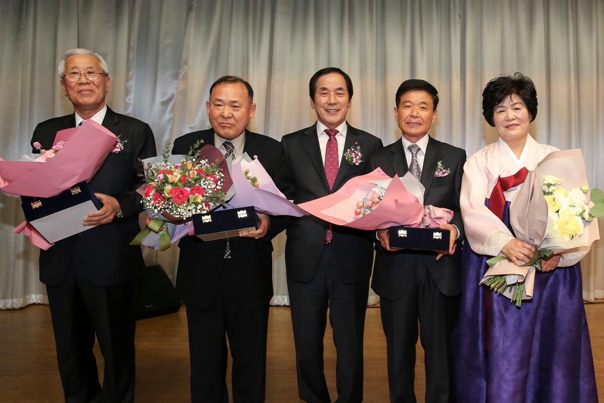 부산향우정기총회참석
