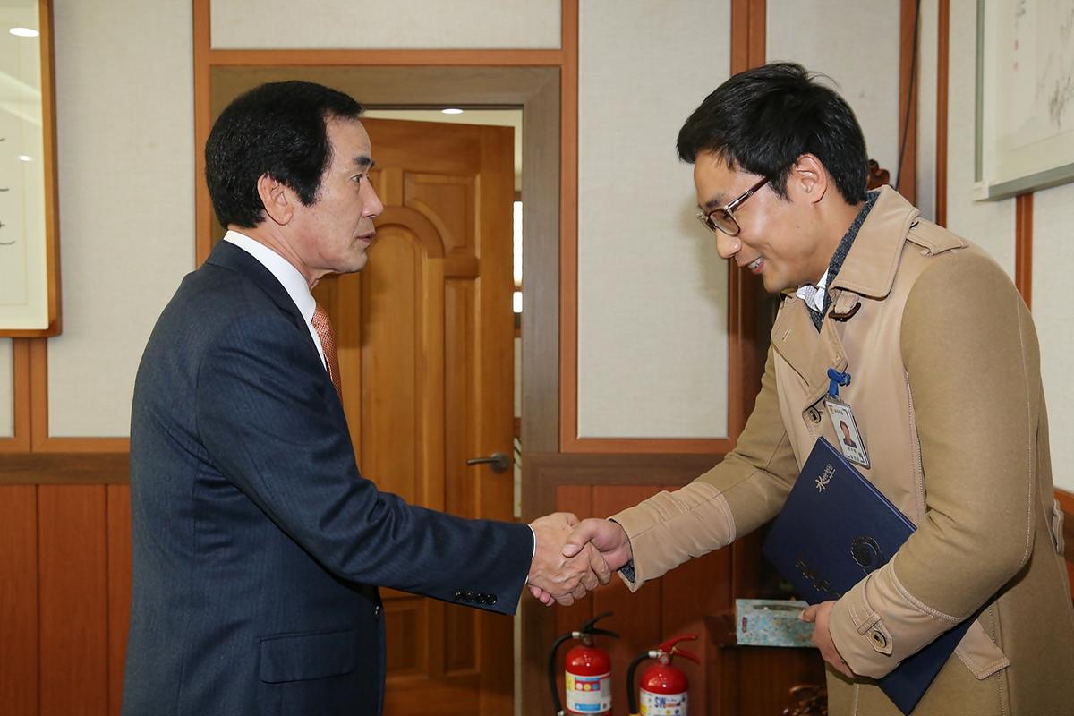 인사발렬장교부