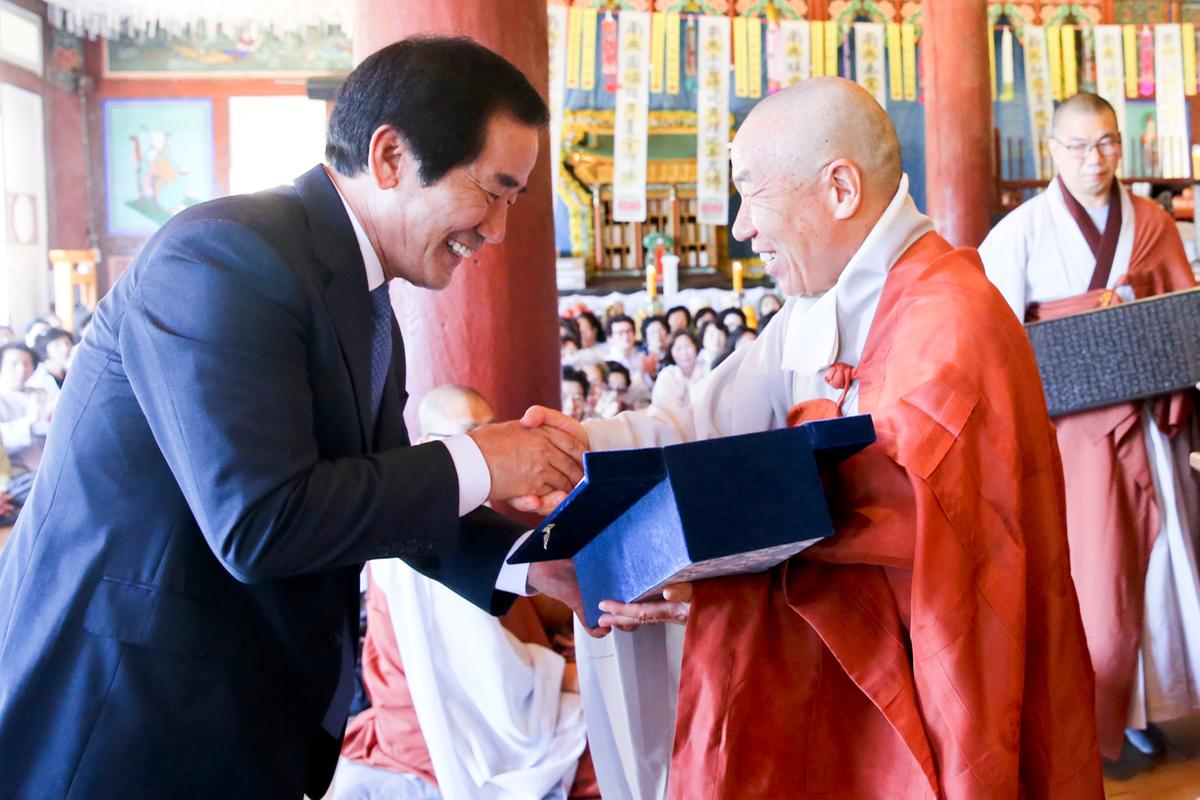 해인사 화엄법회 참석