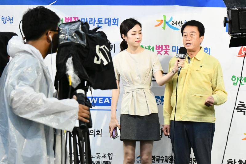 축구연맹전 군수님인터뷰 및 시상식