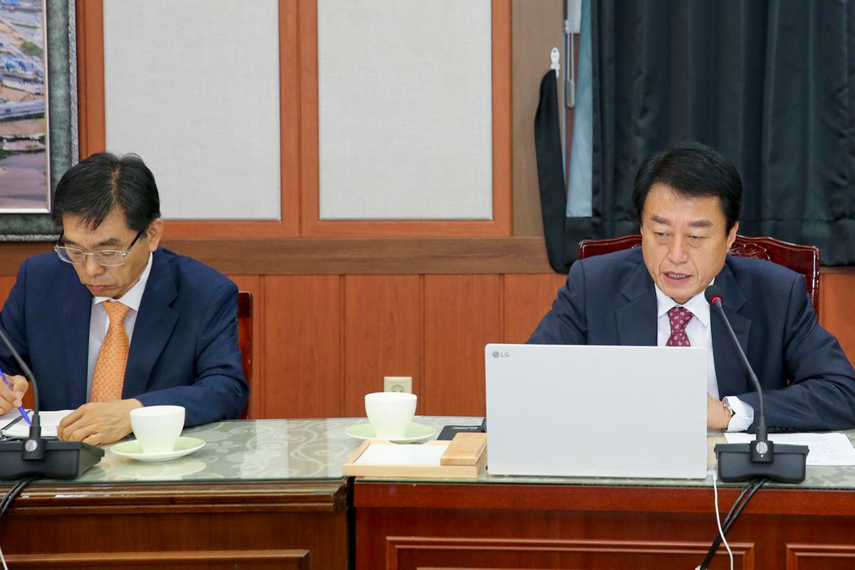 군수 주재 간부회의